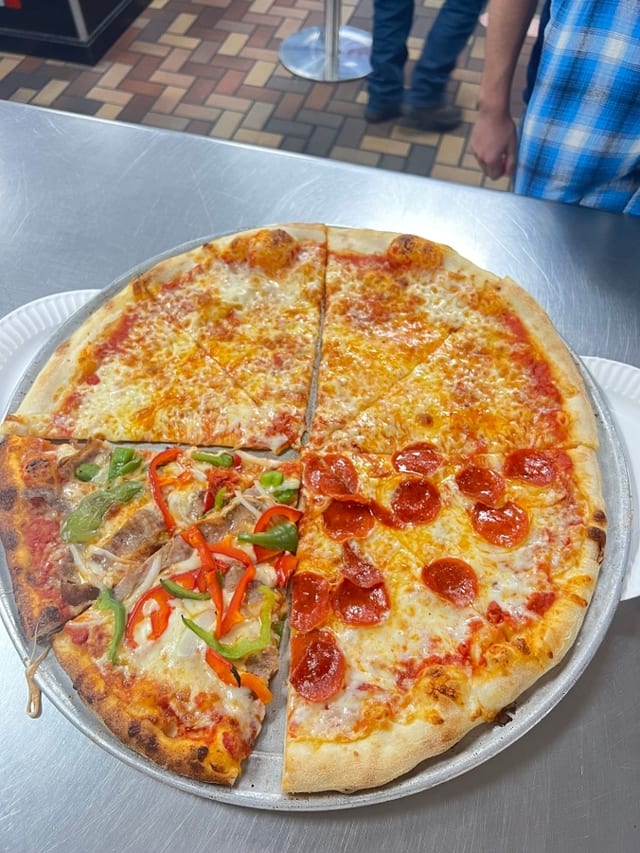 BYO PIZZA.