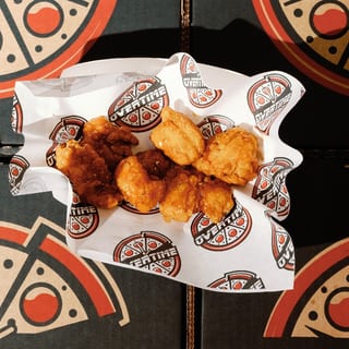 BONELESS WINGS