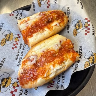 CHICKEN PARM SUB